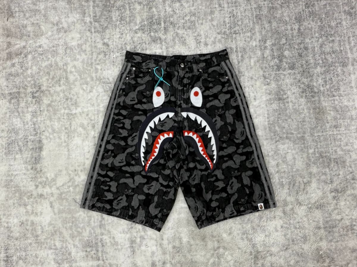 JORTS BAPE F.jpg
